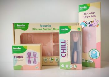 Bộ ăn dặm Silicon Hanin Baby gồm khay, yếm và thìa dĩa cho bé